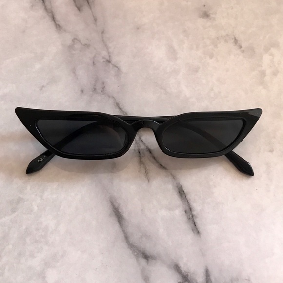black cat eye sunglasses - Picture 6 of 6